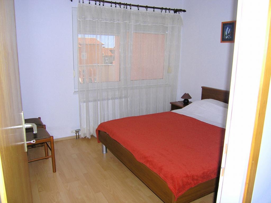 Zahija Apartment Krk Værelse billede